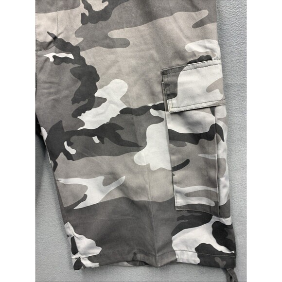 Regal Wear Cargo Shorts Mens Size 42X13 Camoflage Gray Outdoors Hunting Hiking - Picture 4 of 16